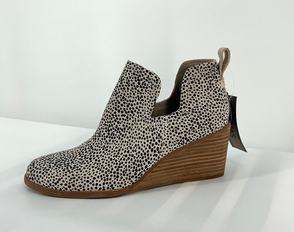 TOMS Kallie Wedge Booties Women 7.5 Natural Mini Cheetah Suede NWT
